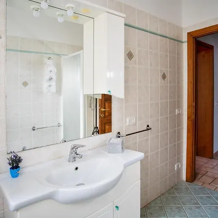 La Casa Dei Nonni Apartment *