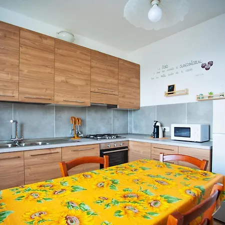 Apartment La Casa Dei Nonni *